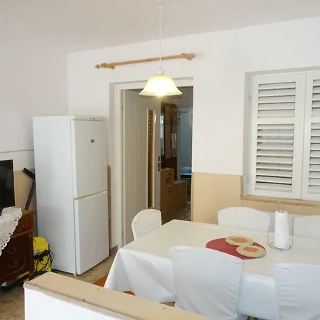 Drago Apartment